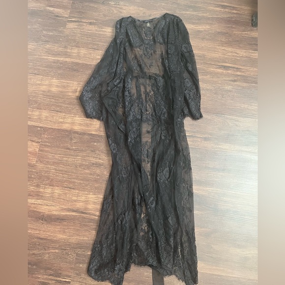 Honey Birdette Black Sheer Lace Robe - Picture 3 of 4